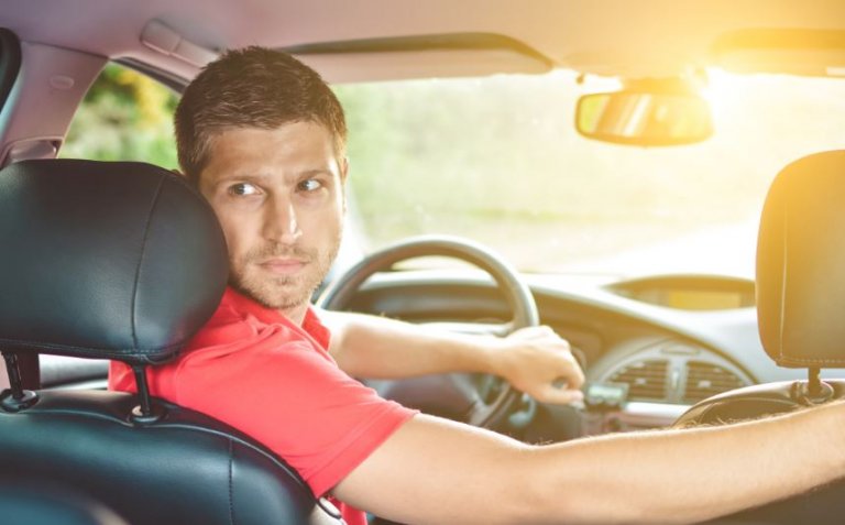 Parkeer je auto een eind verderop
