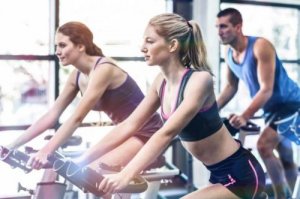 De voordelen van spinning: gewichtsverlies en meer