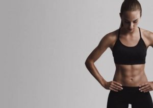 Cardio en weerstandstraining combineren voor een sixpack