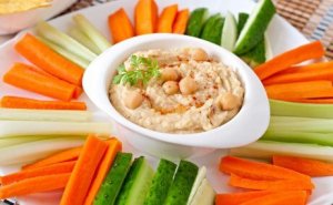 Hummus met groenten