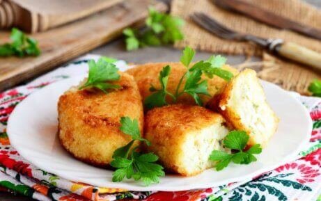 overheerlijke fritters van bloemkool