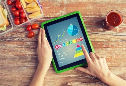 berekening maken met tablet op tafel