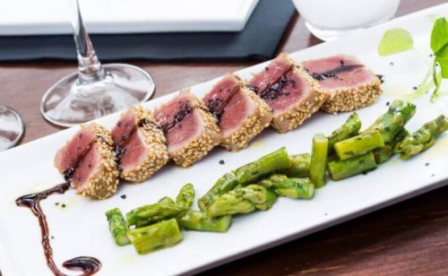 Tonijn tataki