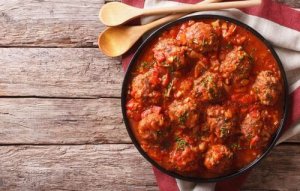 Drie lichte, warme sauzen