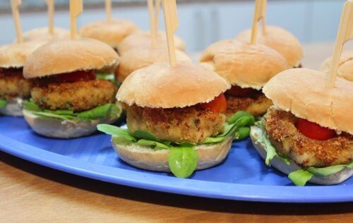 Vegetarische kikkererwtenhamburger