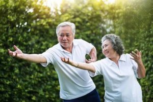Waarom helpt Tai Chi het evenwicht te verbeteren?