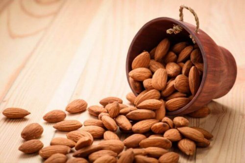 Zaden en noten en amandelen