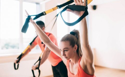 TRX-banden om mee te trainen