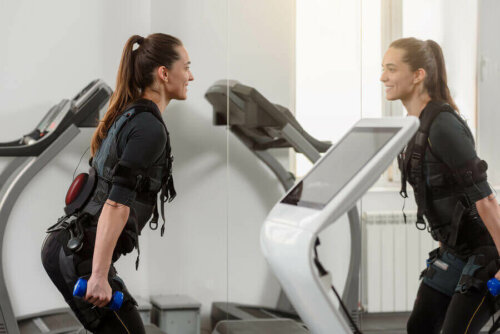 Trainen met ab-gordel