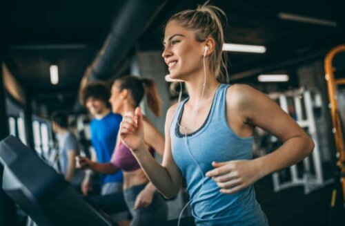 Cardio: doe je dit voor of na krachttraining?